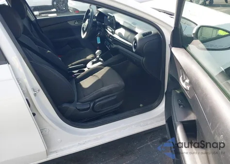 2019 Kia Forte Lxs из США, поврежденный, VIN 3KPF24AD4KE029878